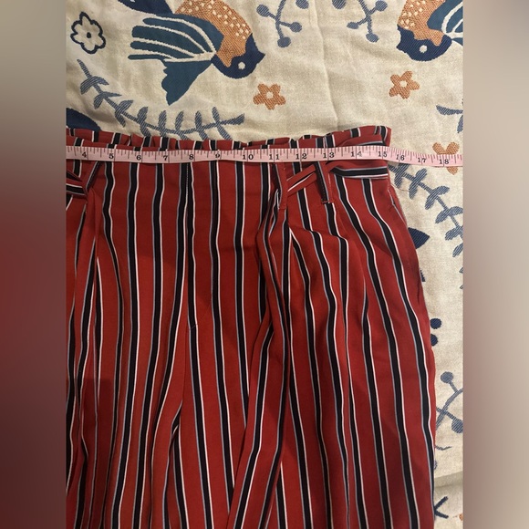 Zara striped loose fit paper bag pants - Picture 2 of 13